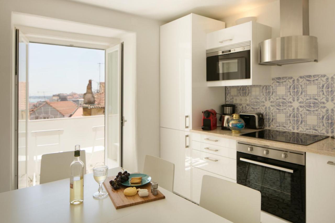 Apartamento Com Varanda No Centro De Lisboa, Ttl269 ภายนอก รูปภาพ